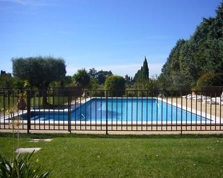 Les Cigales Bed and Breakfast Saint-Andiol Εξωτερικό φωτογραφία
